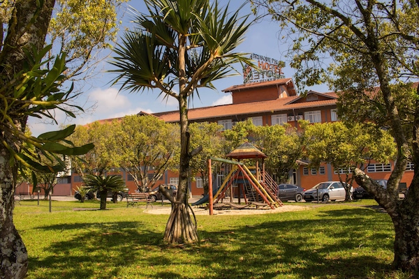 Children's play area - outdoor