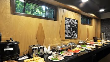 Daily buffet breakfast (GEL 30 per person)
