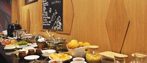 Daily buffet breakfast (GEL 30 per person)