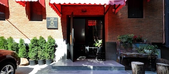 Elle Boutique Hotel