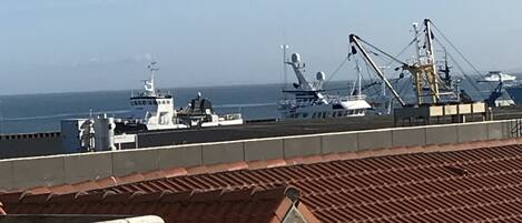 Panoramic Apartment, 2 Single Beds, Accessible, Sea View | Terrace/patio