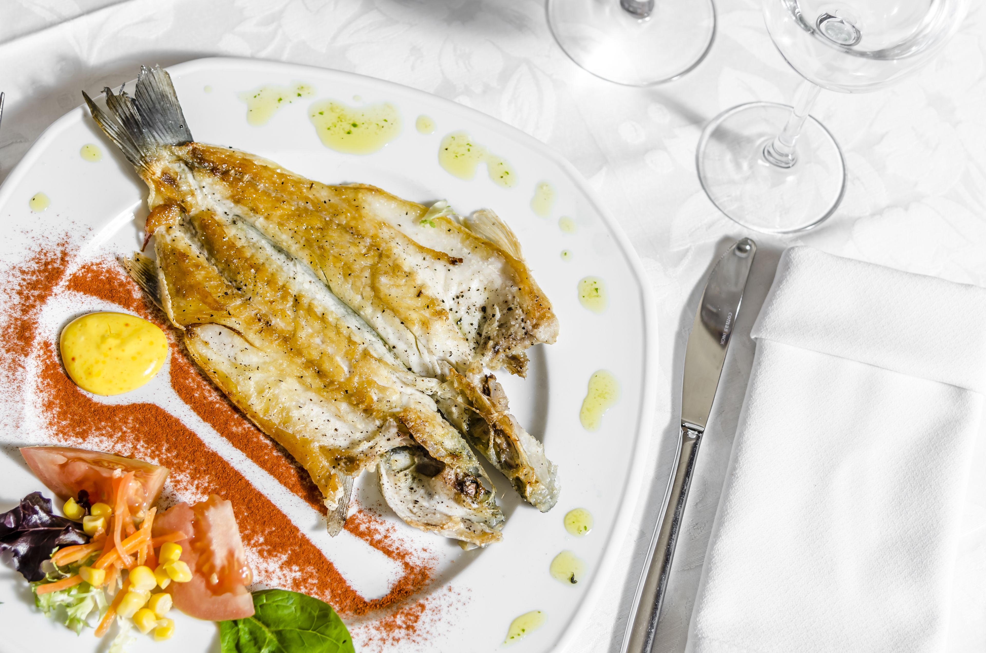 Alimentos y bebidas