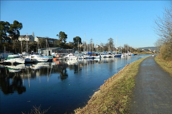 Land view from property - THE KEMPS Guest House (Inverness)