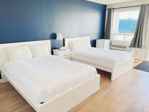 Dobbeltrom | Allergitestet sengetøy, minibar, wi-fi (inkludert) og sengetøy