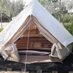 基础帐篷房 (2 personas) | 床单