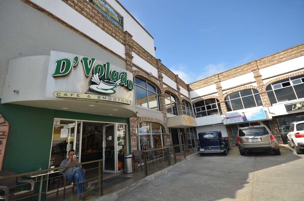 Free self parking - Hotel Suites del Sol (Tijuana)