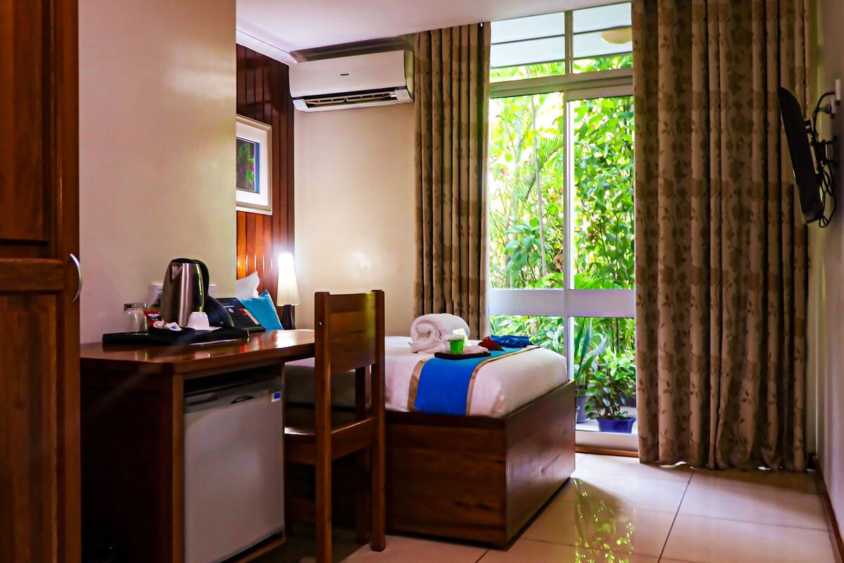 deluxe twin room | view from room