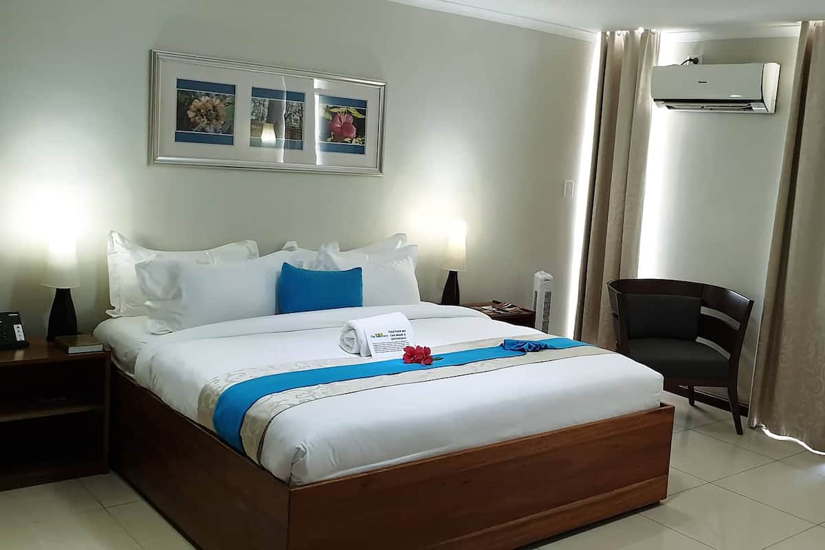 Deluxe-Zimmer, 1 King-Bett | Blick auf den Garten