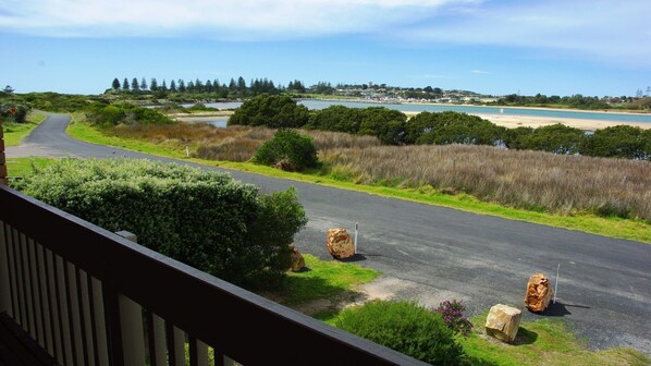 Property grounds - 3/6 Marina Townhouse - Riverfront (Bermagui)