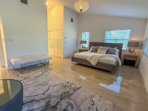 3 habitaciones, tabla de planchar con plancha y wifi gratis 