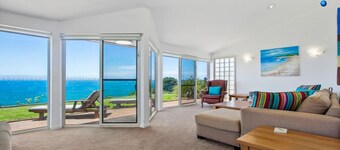 Penguin Head Retreat