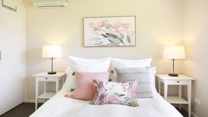 3 bedrooms, WiFi, bed sheets