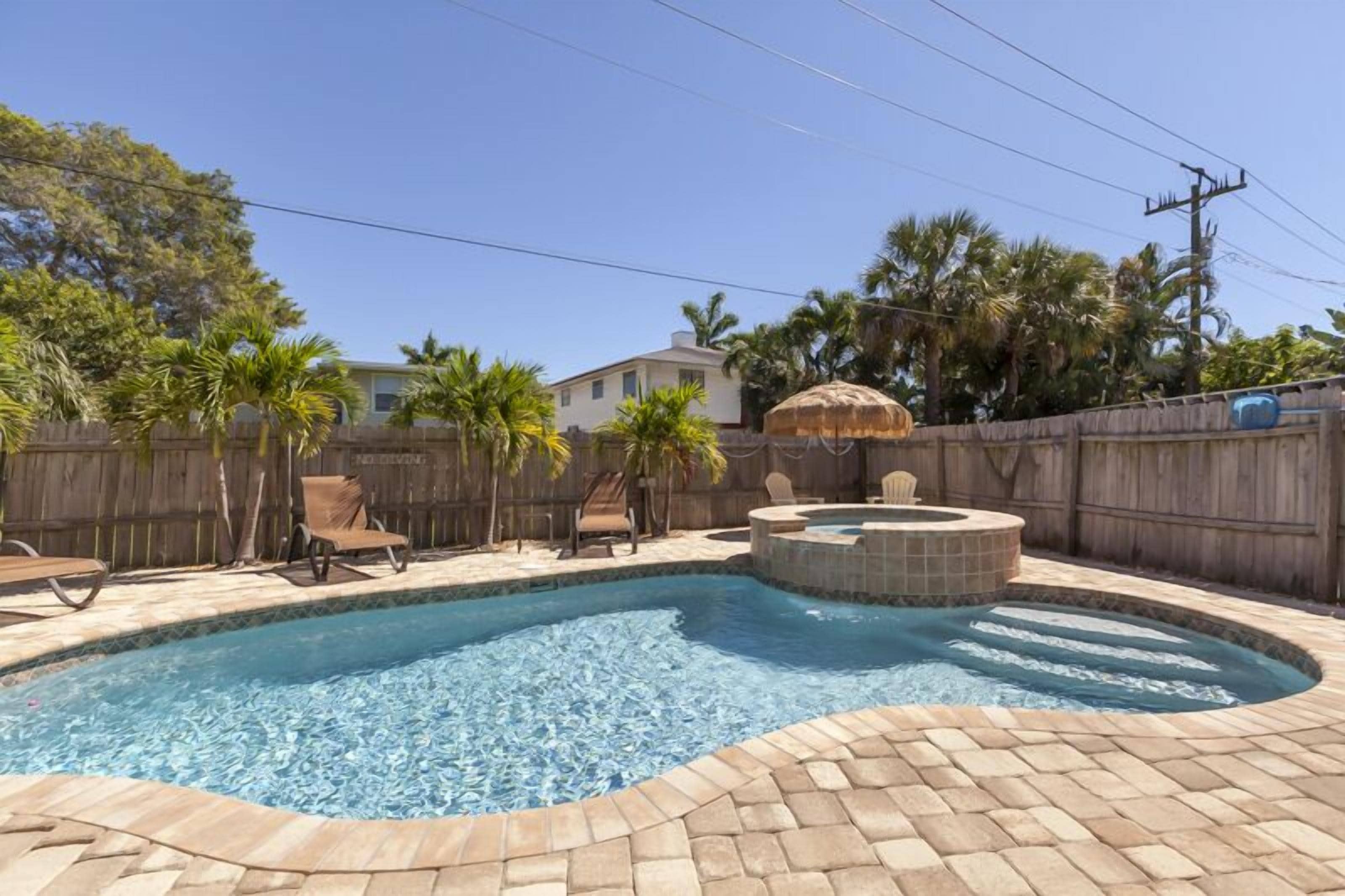 Island Charm with exceptional private pool is ready to rent