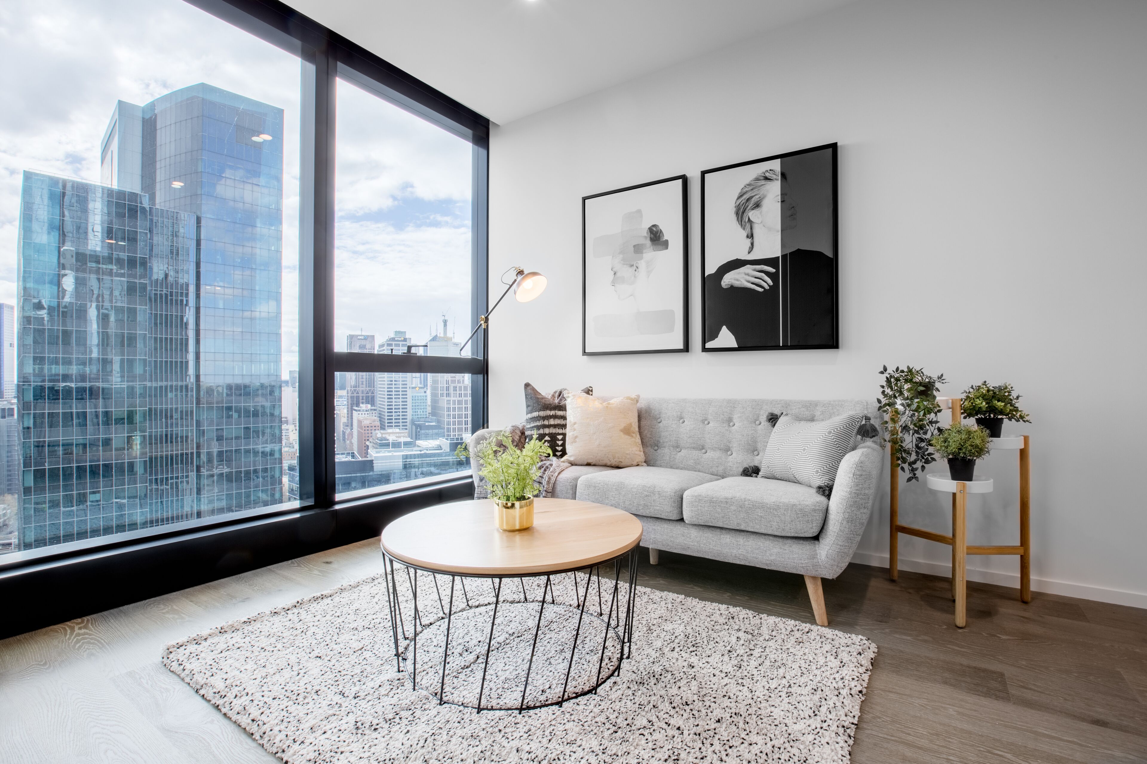 Live Perfect Experience with City View — image 8