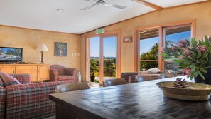 Interior - The Farmhouse — Relax in a rustic private sanctuary, pet and family friendly (Canyonleigh)