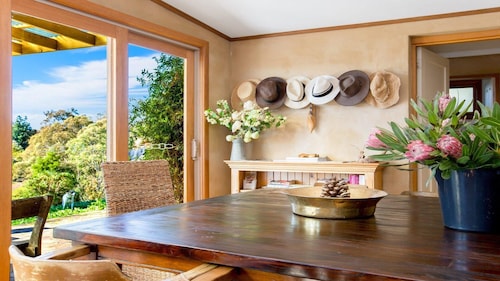 The Farmhouse - vignes et collines verdoyantes