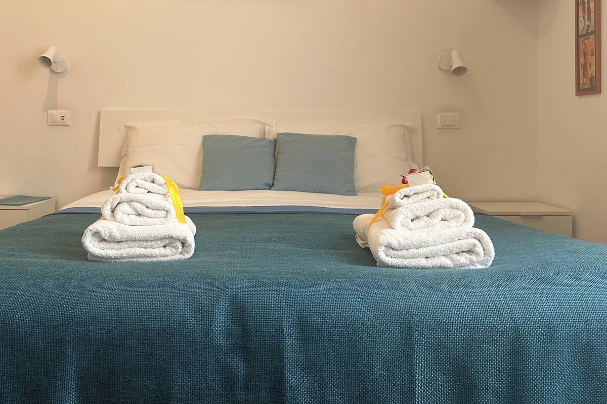 Classic Double Room, Private Bathroom (external) | Premium bedding, down comforters, in-room safe, desk