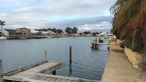 Marina - The Canal House (Mandurah)