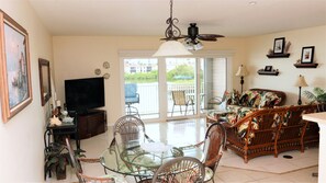 Smart TV, DVD player, books, stereo