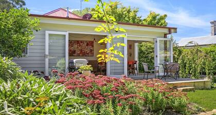 Poppy Cottage – delightful and pet-friendly cottage