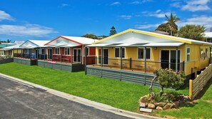 Exterior - Seaview Beach House 6 - Wheelchair accessible (BERMAGUI)