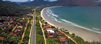 MARANDUBA-PERFECT PARADISE, SUPER COZY HOUSE WITH POOL 04/21 PEOPLE