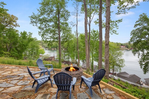 Storm Ridge Retreat - Mr Lake Lure Vacation Rentals