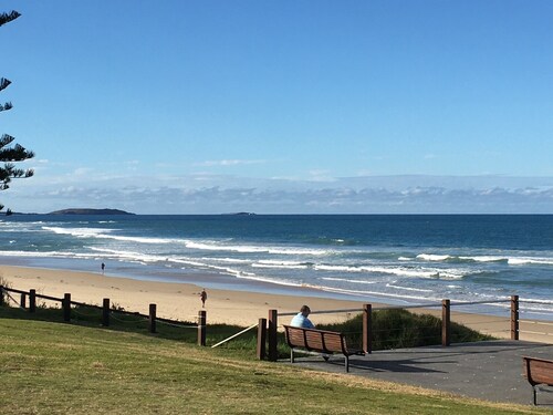 Kooringal House by the sea - 5min walk to Shops, Beach and Sawtell Pool 🏊‍♂️