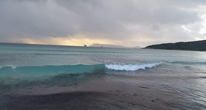 C'EST LA VIE: Vues panoramiques. lit et petit-déjeuner