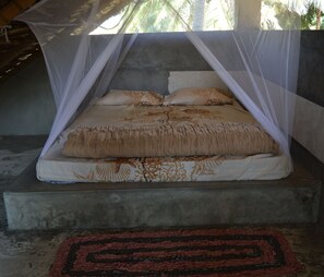 2 chambres, bureau, fer et planche à repasser, accès Internet