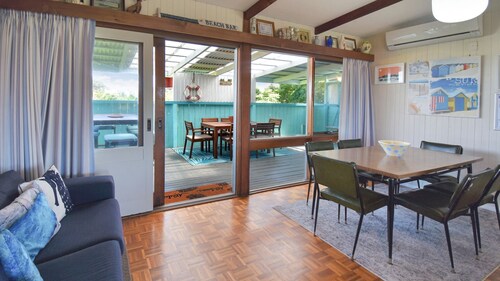 25 Scenic Drive - Pet Friendly