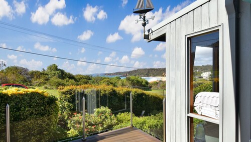 25 Scenic Drive - Pet Friendly