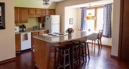 Rock Creek Loft Guest House voisine du lac Perry