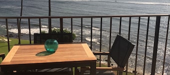 Elegante Ocean Front Condo - un tiro de piedra!