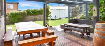 12 Barragoot Street - Top location
