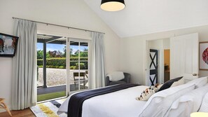 6 bedrooms, iron/ironing board, travel crib, WiFi