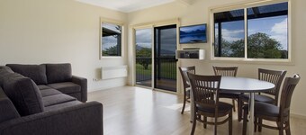 Seaview Beach House 3