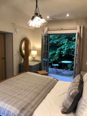 5 bedrooms, iron/ironing board, travel cot, free WiFi