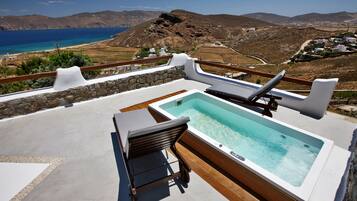 Villa, 2 Bedrooms | Private spa tub