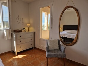 4 bedrooms, WiFi