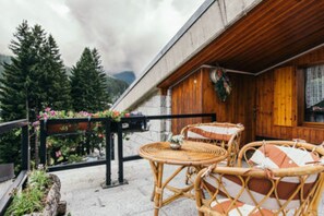 Terrace/patio - WOODEN FLAT WITH FOREST VIEW (Palù)