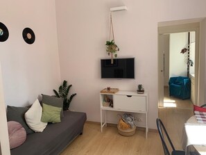 Smart TV, books - Rome: Central apartment, in the heart of Rome (Roma)