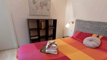 1 chambre, fer et planche Ă repasser, Wi-Fi gratuit, draps fournis