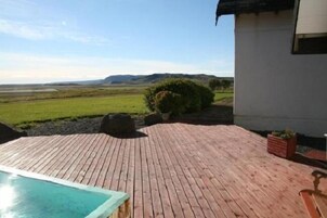 Heitur pottur utandyra