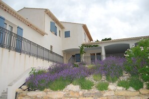 Exterior - La Rabasse holiday (Montagnac-Montpezat)