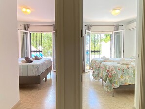 4 dormitorios, tabla de planchar con plancha, wifi gratis y ropa de cama