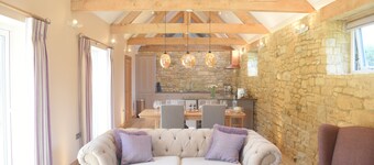 A luxury barn conversion, positioned in the heart of Broadway, Cotswolds