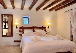 4 habitaciones y caja de seguridad en la habitación 