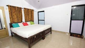 2 bedrooms, WiFi, bed sheets