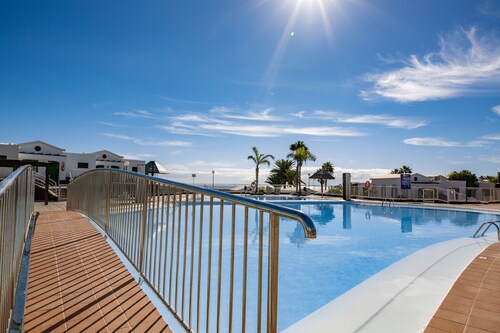 LUXURY BUNGALOW WITH SPECTACULAR VIEWS